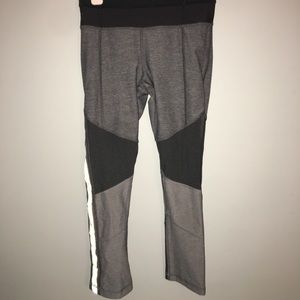Lululemon cropped legging